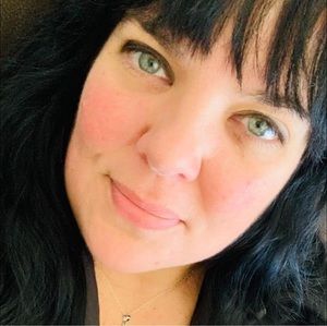 Meet your Posher, Heidi